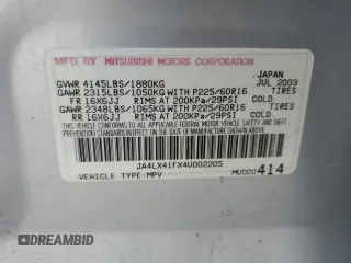 2004 Mitsubishi Outlander SE z VIN JA4LX41FX4U002205, wystawiony jako Copart lot #57343545 z przebiegiem 260 787 mil mil oraz Szkoda całkowita • Salvage title. Historia ofert i sprzedaży dostępna na DreamBid. Obrazek 12.