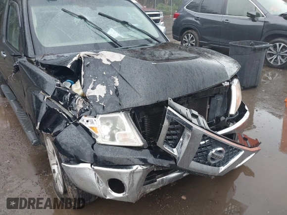 2011 Nissan Frontier Pro-4X with VIN 1N6AD0EV5BC440663, listed as a IAAI auction lot 41923918 with 168,331 mi miles and . Bid and sale history available at DreamBid. Image 6.