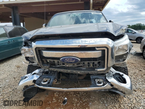2013 Ford F-250 XL with VIN 1FT7W2BT2DEB17037, listed as a Copart auction lot 55034605 with 225,229 mi miles and Salvage title. Bid and sale history available at DreamBid. Image 5.