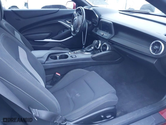2016 Chevrolet Camaro 1LT with VIN 1G1FB1RS6G0142452, listed as a IAAI auction lot 41896232 with 92473 miles. Bid and sale history available at carsss.com. Image 5.