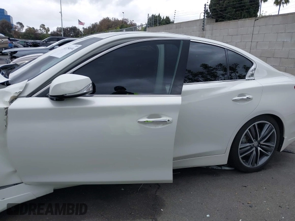 2015 Infiniti Q50 Premium with VIN JN1BV7AP1FM348389, listed as a IAAI auction lot 41754694 with 60,618 mi miles and . Bid and sale history available at DreamBid. Image 14.