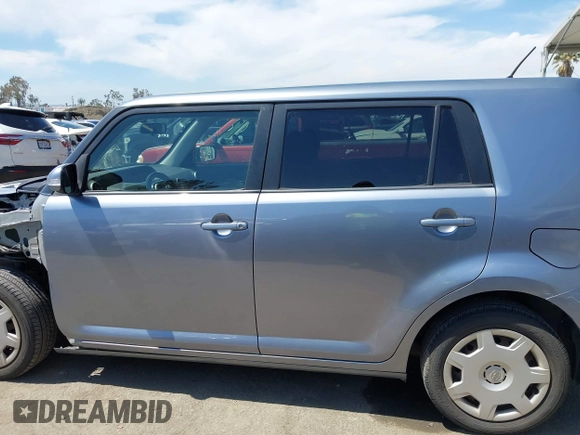 2010 Scion xB z VIN JTLZE4FE8A1101130, wystawiony jako IAAI lot #42008392 z przebiegiem 186 721 mil mil oraz . Historia ofert i sprzedaży dostępna na DreamBid. Obrazek 15.
