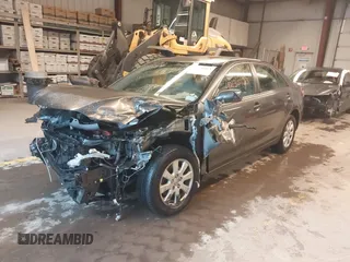 2007 Toyota Camry z VIN JTNBB46K573017707, wystawiony jako IAAI lot #42230423 z przebiegiem 140 843 mil mil oraz . Historia ofert i sprzedaży dostępna na DreamBid. Obrazek 17.