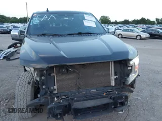 2020 Ford F-150 XL с VIN 1FTEW1E44LFB19709, выставлен на аукционе IAAI как лот 42559801 с пробегом 111 447 миль миль и . История ставок и продаж доступна на DreamBid. Изображение 6.