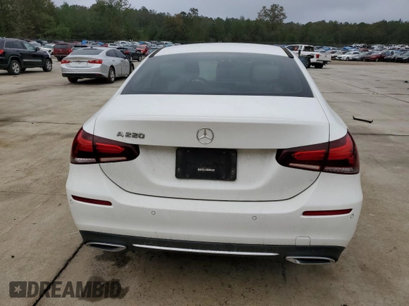 2022 Mercedes-Benz A 220 with VIN W1K3G4EB1NJ358449, listed as a Copart auction lot 78949884 with 73,187 mi miles and Clean Title. Bid and sale history available at DreamBid. Image 6.