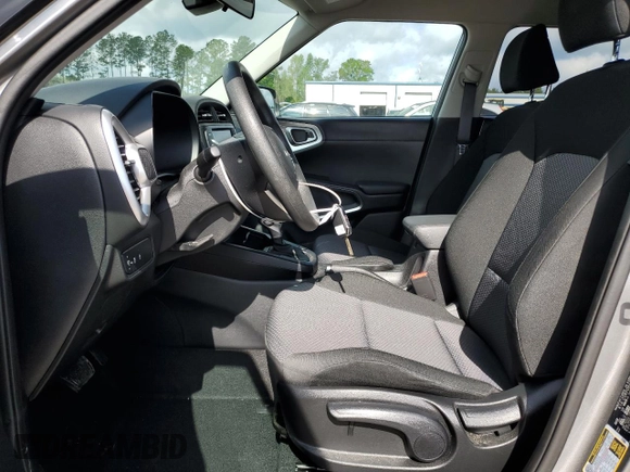 2023 Kia Soul LX with VIN KNDJ23AUXP7867800, listed as a Copart auction lot 52573045 with 10,722 mi miles and Salvage Title. Bid and sale history available at DreamBid. Image 7.