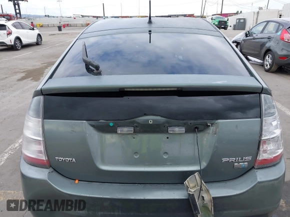 2004 Toyota Prius with VIN JTDKB20U840019578, listed as a IAAI auction lot 42045925 with Not Provided miles and . Bid and sale history available at DreamBid. Image 16.