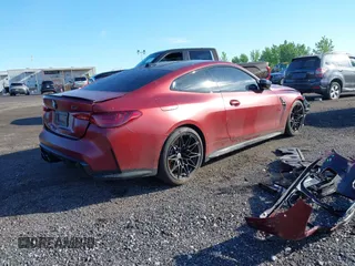 2025 BMW M4 Competition xDrive с VIN WBS33HK05SCT17492, выставлен на аукционе IAAI как лот 42132837 с пробегом 1 370 миль миль и . История ставок и продаж доступна на DreamBid. Изображение 4.