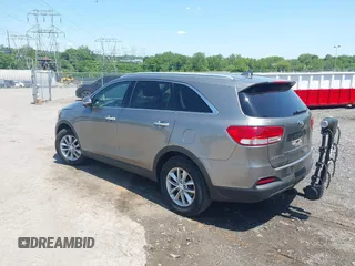 2016 Kia Sorento LX with VIN 5XYPGDA52GG044582, listed as a IAAI auction lot 42402596 with 143,250 mi miles and . Bid and sale history available at DreamBid. Image 3.