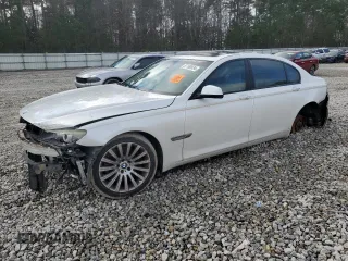 2010 BMW 7 Series 750Li z VIN WBAKB8C50ACY63368, wystawiony jako Copart lot #87160534 z przebiegiem Nie podano mil oraz Szkoda całkowita • Salvage title. Historia ofert i sprzedaży dostępna na DreamBid. Obrazek 1.
