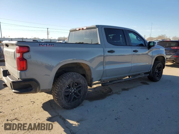 2024 Chevrolet Silverado 1500 Custom Trail Boss with VIN 3GCUDCED7RG321738, listed as a Copart auction lot 87263104 with 2,678 mi miles and Salvage Title. Bid and sale history available at carsss.com. Image 3.