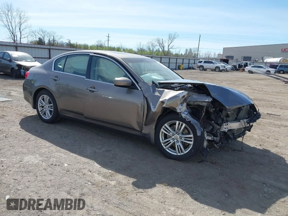 2013 Infiniti G37 Journey with VIN JN1CV6AP8DM302568, listed as a IAAI auction lot 41851977 with 31,398 mi miles. Bid and sale history available at carsss.com. Image 1.