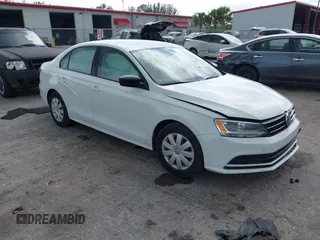 2015 Volkswagen Jetta S с VIN 3VW2K7AJ4FM349572, выставлен на аукционе IAAI как лот 42460236 с пробегом 48 986 миль миль и . История ставок и продаж доступна на DreamBid. Изображение 1.