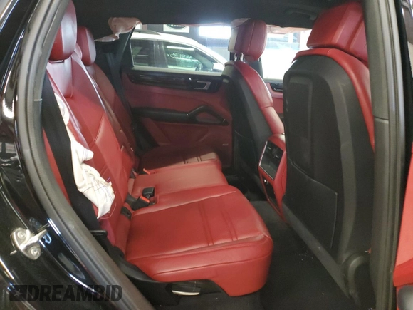 2021 Porsche Cayenne S с VIN WP1AB2AY3MDA27205, выставлен на аукционе Copart как лот 53703015 с пробегом 81 932 миль миль и Списание • Salvage title. История ставок и продаж доступна на DreamBid. Изображение 11.