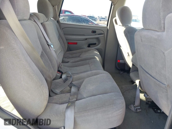 2004 Chevrolet Tahoe LT z VIN 1GNEC13Z44R323201, wystawiony jako IAAI lot #41481138 z przebiegiem 216 869 mil mil oraz . Historia ofert i sprzedaży dostępna na DreamBid. Obrazek 8.