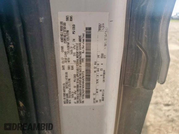 2017 Ford Transit XL z VIN 1FBZX2YMXHKA76173, wystawiony jako Copart lot #61798085 z przebiegiem 134 527 mil mil oraz Czysty tytuł • Clean title. Historia ofert i sprzedaży dostępna na DreamBid. Obrazek 13.