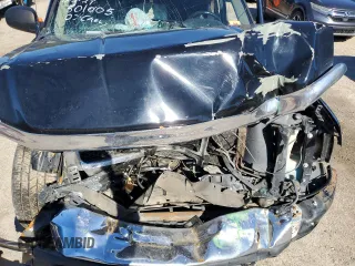 2007 Chevrolet Silverado 1500 LT w/1LT with VIN 3GCEC13J87G501005, listed as a Copart auction lot 84717284 with Not Provided miles and Salvage Title. Bid and sale history available at carsss.com. Image 12.