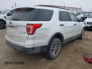 2016 Ford Explorer with VIN 1FM5K8B88GGA34833, listed as a IAAI auction lot 41614997 with 203,128 mi miles and . Bid and sale history available at carsss.com. Image 4.