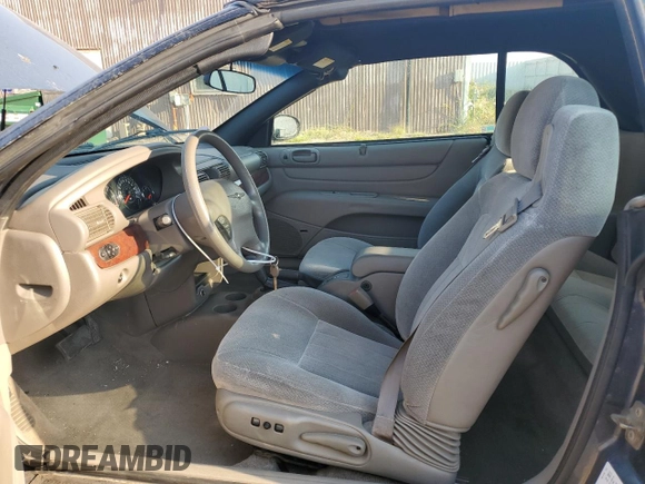 2001 Chrysler Sebring with VIN 1C3EL45U61N654025, listed as a Copart auction lot 71250534 with 125,335 mi miles and Clean Title. Bid and sale history available at DreamBid. Image 7.