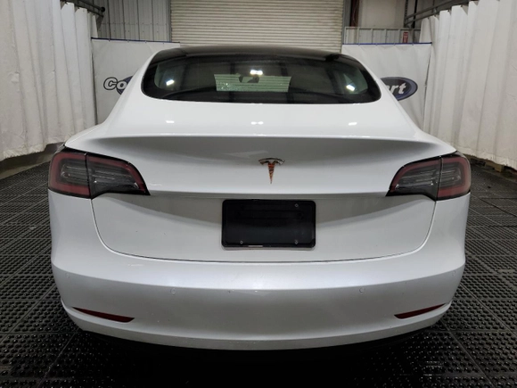 2022 Tesla Model 3 with VIN 5YJ3E1EA6NF370092, listed as a Copart auction lot 54396245 with 98,048 mi miles and Clean Title. Bid and sale history available at DreamBid. Image 6.