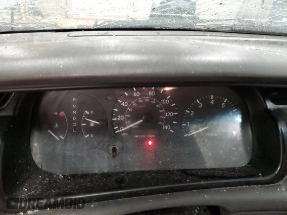 2000 Toyota Camry CE z VIN JT2BG22K8Y0445766, wystawiony jako Copart lot #55927725 z przebiegiem Nie podano mil oraz Czysty tytuł • Clean title. Historia ofert i sprzedaży dostępna na DreamBid. Obrazek 9.