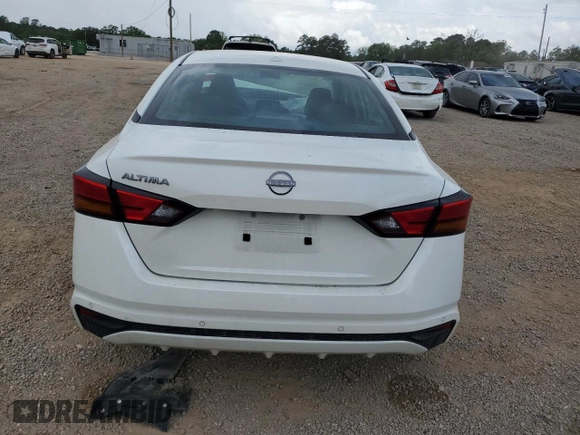 2025 Nissan Altima SV z VIN 1N4BL4DV1SN300042, wystawiony jako Copart lot #54132235 z przebiegiem 21 988 mil mil oraz Szkoda całkowita • Salvage title. Historia ofert i sprzedaży dostępna na DreamBid. Obrazek 6.