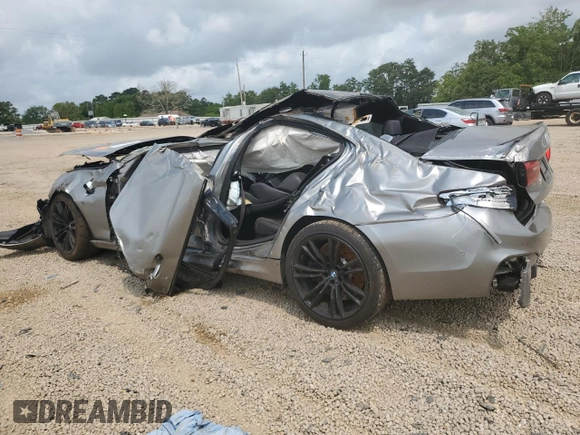 2019 BMW M5 z VIN WBSJF0C57KB447306, wystawiony jako Copart lot #71837424 z przebiegiem Nie podano mil oraz Szkoda całkowita • Salvage title. Historia ofert i sprzedaży dostępna na DreamBid. Obrazek 2.