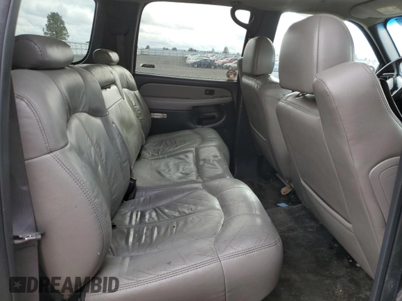 2002 Chevrolet Suburban LT with VIN 1GNFK16Z62J263226, listed as a Copart auction lot 75667944 with 0 mi miles and Salvage Title. Bid and sale history available at carsss.com. Image 11.