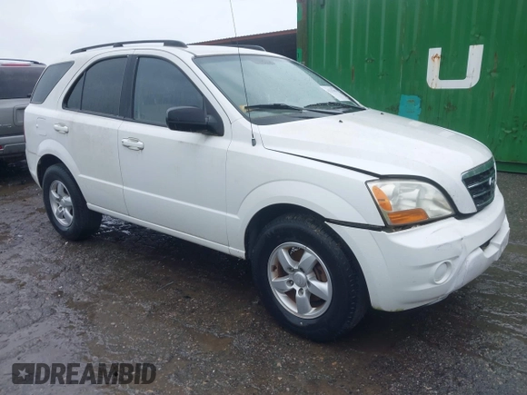 2008 Kia Sorento LX with VIN KNDJC735185785977, listed as a IAAI auction lot 42237098 with 145,231 mi miles and . Bid and sale history available at DreamBid. Image 1.