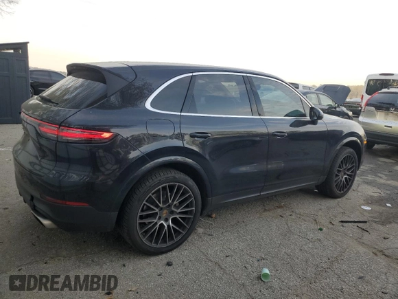 2019 Porsche Cayenne z VIN WP1AA2AY4KDA09845, wystawiony jako Copart lot #50871755 z przebiegiem 64 441 mil mil oraz Szkoda całkowita • Salvage title. Historia ofert i sprzedaży dostępna na DreamBid. Obrazek 3.