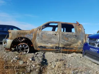 2019 Ram 2500 Limited z VIN 3C6UR5TL1KG516478, wystawiony jako Copart lot #66009642 z przebiegiem Nie podano mil oraz Nie do naprawy • Non repairable. Historia ofert i sprzedaży dostępna na DreamBid. Obrazek 9.