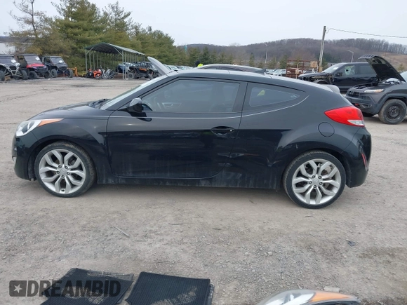 2012 Hyundai Veloster w/Black Int with VIN KMHTC6AD8CU066779, listed as a IAAI auction lot 41699960 with 160,875 mi miles and . Bid and sale history available at DreamBid. Image 15.