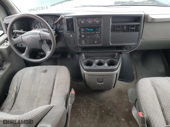 2006 Chevrolet Express Passenger with VIN 1GAHG39U161249733, listed as a Copart auction lot 41875405 with 169,037 mi miles and Clean Title. Bid and sale history available at carsss.com. Image 8.