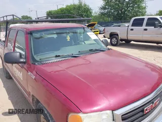 2006 GMC Sierra 1500 SLE1 z VIN 2GTEC13T861219889, wystawiony jako IAAI lot #41939442 z przebiegiem 200 757 mil mil oraz . Historia ofert i sprzedaży dostępna na DreamBid. Obrazek 6.