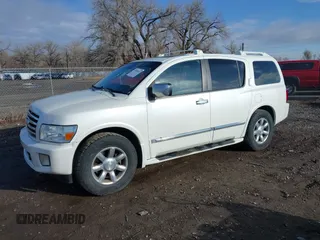 2007 Infiniti QX56 with VIN 5N3AA08CX7N802572, listed as a IAAI auction lot 41898307 with 202,221 mi miles. Bid and sale history available at carsss.com. Image 2.