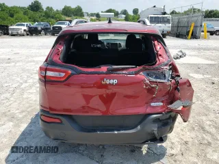2017 Jeep Cherokee Latitude with VIN 1C4PJLCB7HW613803, listed as a Copart auction lot 58072565 with 122,321 mi miles and Salvage title. Bid and sale history available at DreamBid. Image 6.