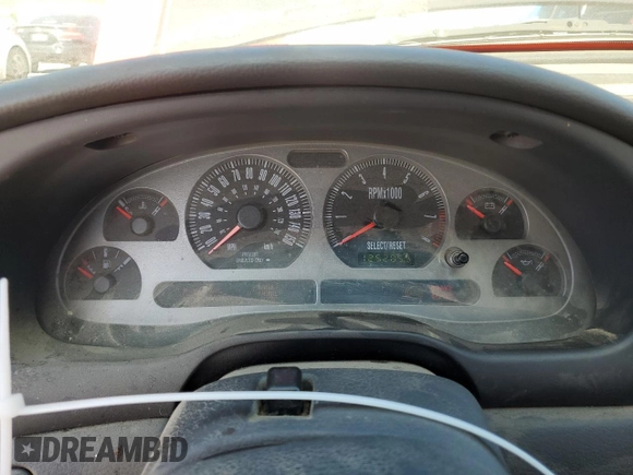 2004 Ford Mustang Premium Mach 1 with VIN 1FAFP42R34F135247, listed as a Copart auction lot 62766625 with 125,285 mi miles and Clean title. Bid and sale history available at DreamBid. Image 9.