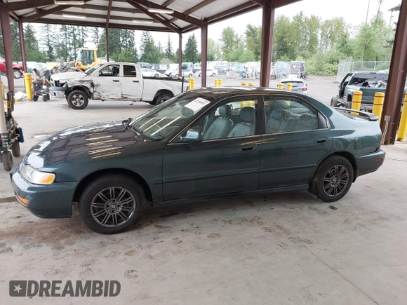 1997 Honda Accord EX with VIN 1HGCD5669VA090505, listed as a IAAI auction lot 42138093 with 207,191 mi miles and . Bid and sale history available at carsss.com. Image 14.
