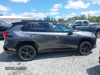 2021 Toyota RAV4 Hybrid XSE with VIN 4T3E6RFV2MU029187, listed as a IAAI auction lot 42620387 with 78,919 mi miles and . Bid and sale history available at DreamBid. Image 14.