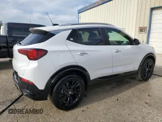 2025 Buick Encore GX Sport Touring с VIN KL4AMDSL1SB134184, выставлен на аукционе Copart как лот 53405055 с пробегом 25 миль миль и Чистый • Clean title. История ставок и продаж доступна на DreamBid. Изображение 3.