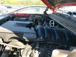 2019 Chevrolet Tahoe LS with VIN 1GNSKAKC1KR197010, listed as a IAAI auction lot 42718151 with 117,781 mi miles and . Bid and sale history available at DreamBid. Image 19.