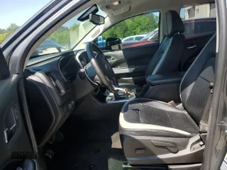 2017 Chevrolet Colorado 4WD LT z VIN 1GCGTCEN3H1243030, wystawiony jako Copart lot #52373095 z przebiegiem 146 632 mil mil oraz Szkoda całkowita • Salvage title. Historia ofert i sprzedaży dostępna na DreamBid. Obrazek 7.