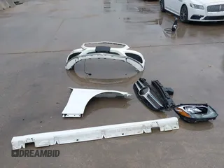 2018 Mercedes-Benz C 300 с VIN WDDWF4JB6JR373532, выставлен на аукционе IAAI как лот 42458931 с пробегом 83 804 миль миль и . История ставок и продаж доступна на DreamBid. Изображение 12.
