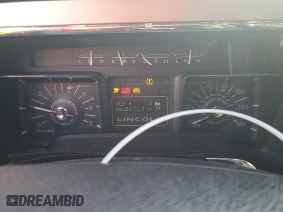 2008 Lincoln Navigator with VIN 5LMFU28588LJ03972, listed as a Copart auction lot 51419505 with 224,093 mi miles and Salvage title. Bid and sale history available at DreamBid. Image 9.