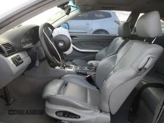2005 BMW 3 Series 325Ci z VIN WBABV13495JT23413, wystawiony jako Copart lot #50524335 z przebiegiem 150 999 mil mil oraz Szkoda całkowita • Salvage title. Historia ofert i sprzedaży dostępna na DreamBid. Obrazek 7.