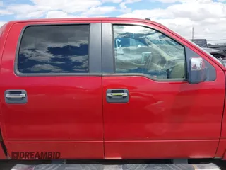 2008 Ford F-150 XLT z VIN 1FTPW12V58FB08893, wystawiony jako IAAI lot #42403673 z przebiegiem 150 955 mil mil oraz . Historia ofert i sprzedaży dostępna na DreamBid. Obrazek 14.