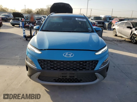 2022 Hyundai Kona SEL with VIN KM8K32AB9NU928669, listed as a Copart auction lot 49731055 with 11,338 mi miles and Salvage Title. Bid and sale history available at carsss.com. Image 5.