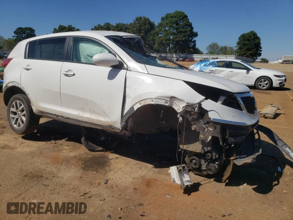 2015 Kia Sportage LX with VIN KNDPB3AC7F7706983, listed as a Copart auction lot 73573914 with Not Provided miles and Salvage Title. Bid and sale history available at DreamBid. Image 4.