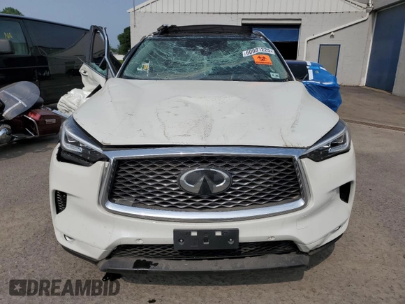 2021 Infiniti QX50 Essential z VIN 3PCAJ5CB2MF119218, wystawiony jako Copart lot #60081225 z przebiegiem 34 481 mil mil oraz Szkoda całkowita • Salvage title. Historia ofert i sprzedaży dostępna na DreamBid. Obrazek 5.