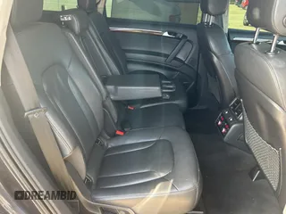 2013 Audi Q7 Premium Plus z VIN WA1LGAFE5DD012655, wystawiony jako Copart lot #63878015 z przebiegiem 108 768 mil mil oraz Czysty tytuł • Clean title. Historia ofert i sprzedaży dostępna na DreamBid. Obrazek 6.